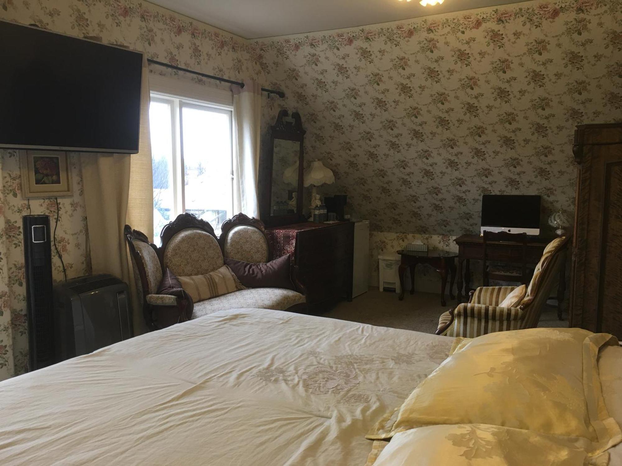 ויקטוריה Haterleigh Heritage Inn מראה חיצוני תמונה