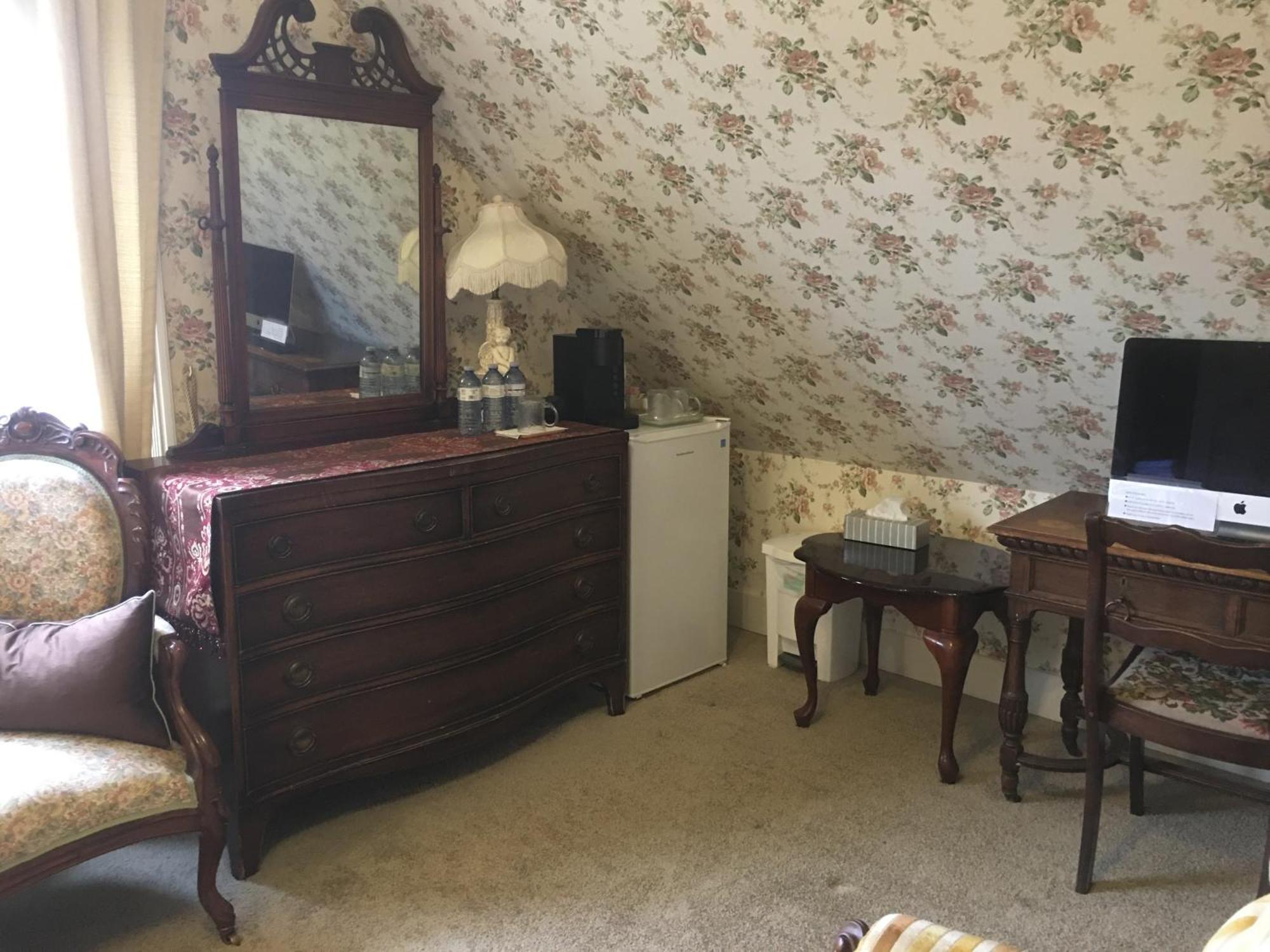 ויקטוריה Haterleigh Heritage Inn מראה חיצוני תמונה