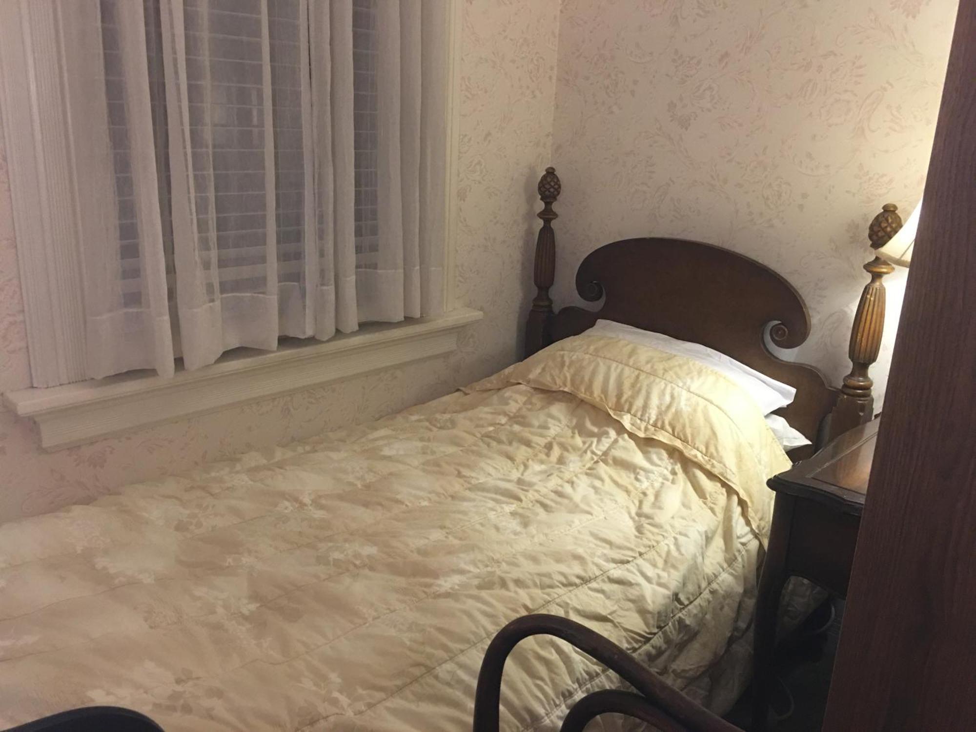 ויקטוריה Haterleigh Heritage Inn מראה חיצוני תמונה